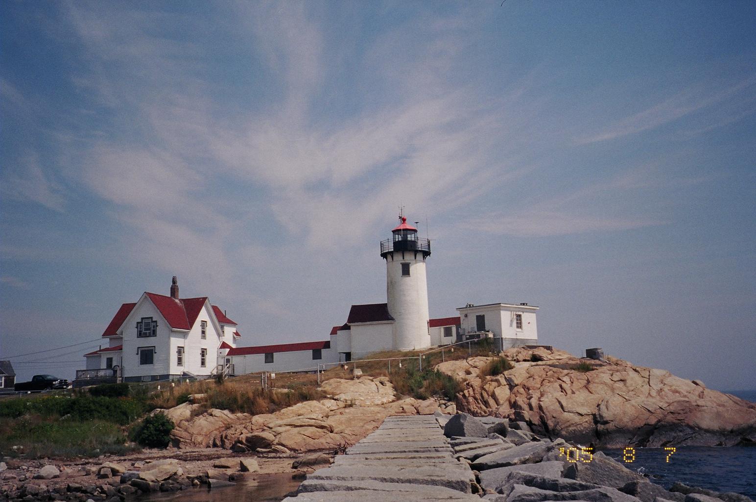 d972eb7c-3b9b-4795-85cf-69c270ffef6c18 06 11 Lighthouse pic home page